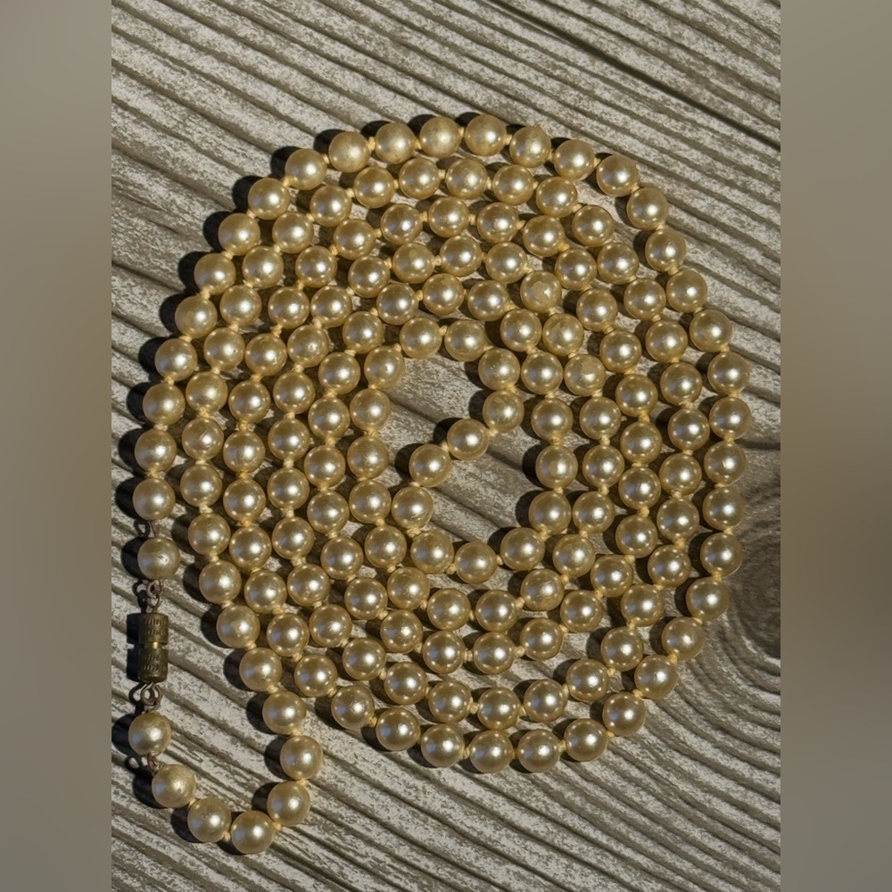 Vintage Pearl Necklace long